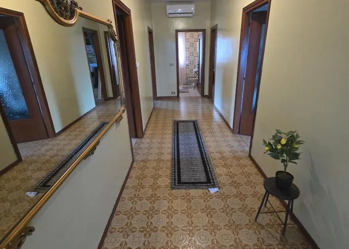 Sangermano ゲストハウス 4*