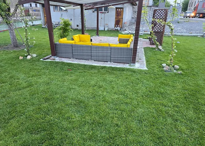 Sangermano ゲストハウス